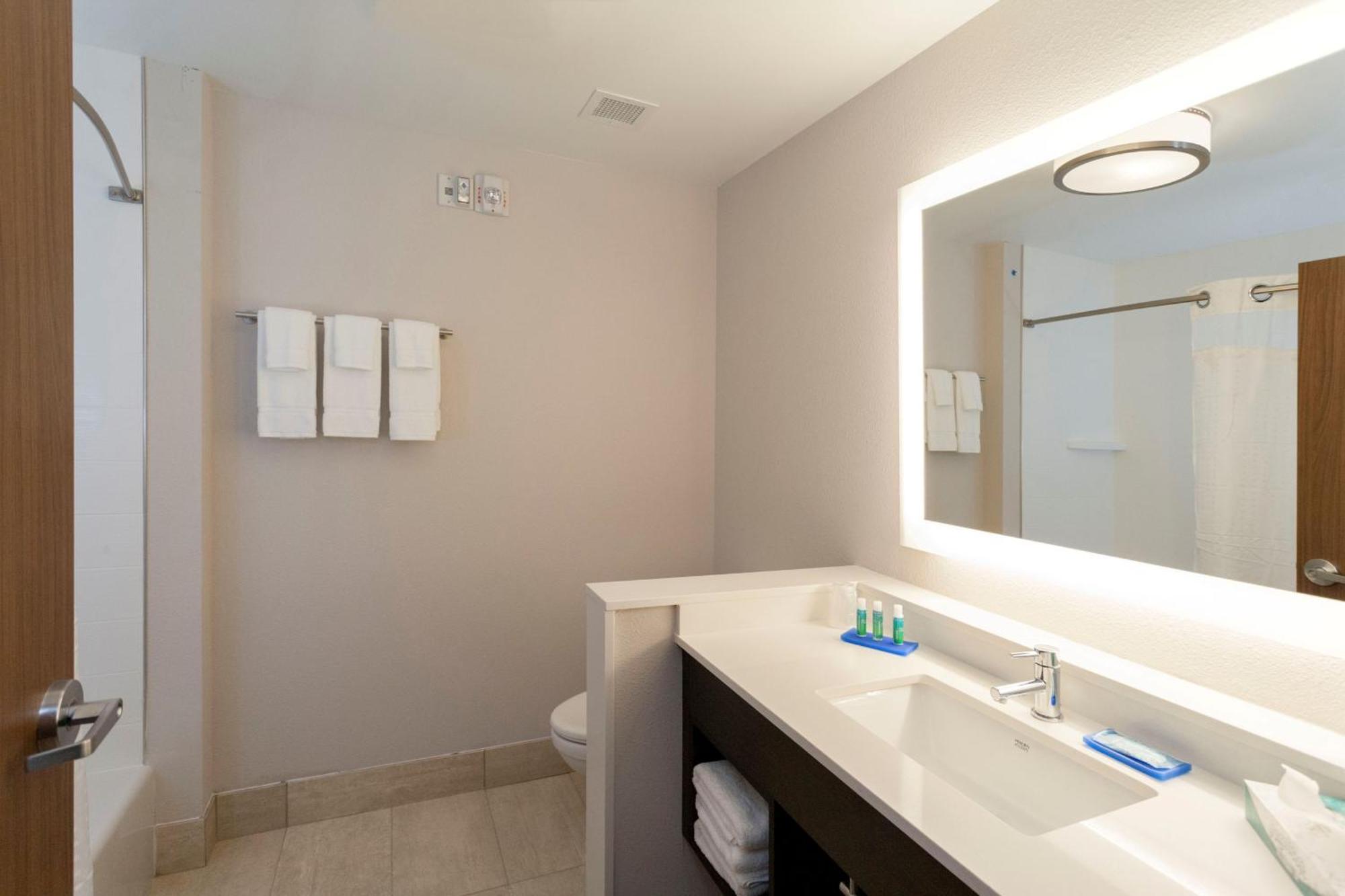 Holiday Inn Express & Suites Murfreesboro West By Ihg Luaran gambar